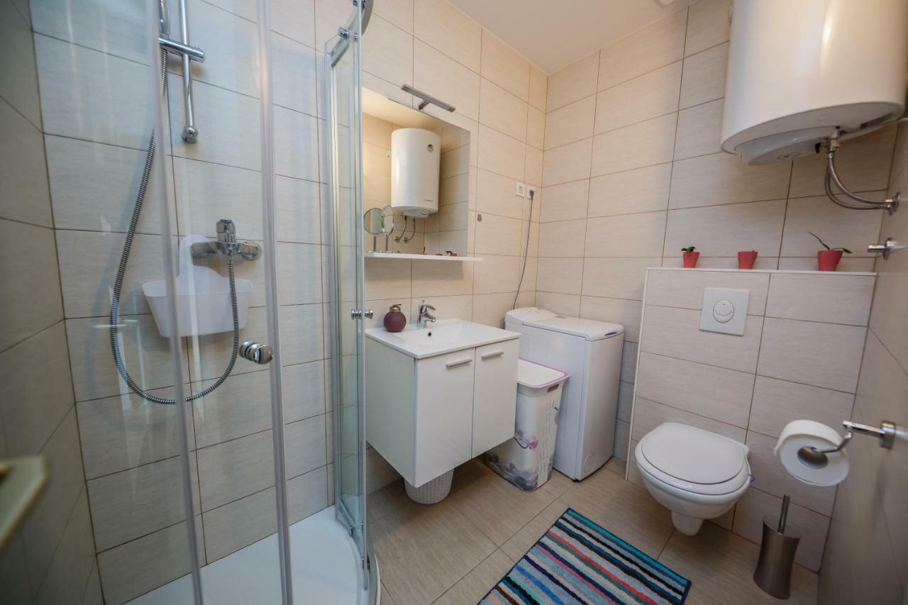 Holiday Home Cherry Tree Žrnovnica Dış mekan fotoğraf